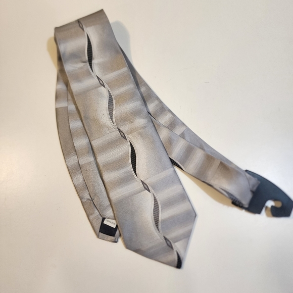 Pierre Cardin gray silk tie new - Picture 6 of 6